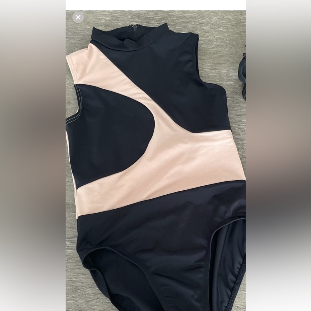 ISO THIS LEOTARD